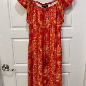 Tribal lined shortsleeve mid dress size M Raspberry Floral NWOT